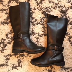 Girls Boots Size 11 NWOB